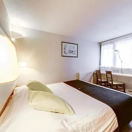 Hotell Brit Confort Nancy 3*