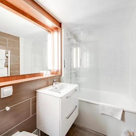 Hotell Brit Confort Nancy