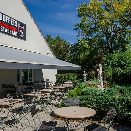 Hotell Brit Confort Nancy 3*