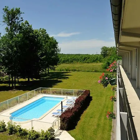 Brit Confort Nancy 3*