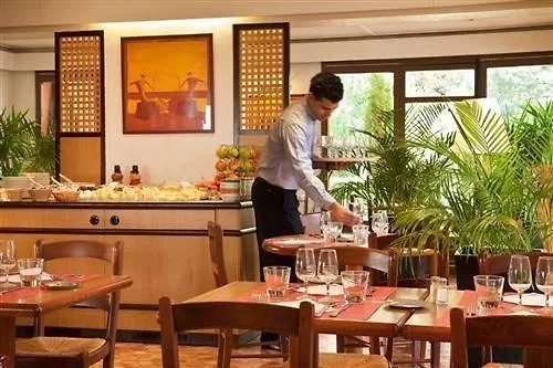 Отель Brit Confort Nancy