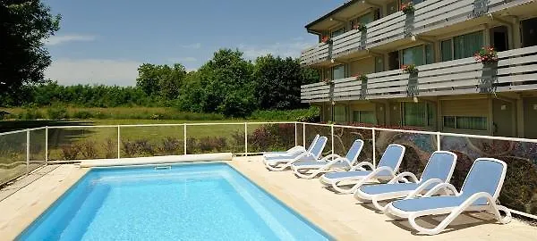 Отель Brit Confort Nancy 3*