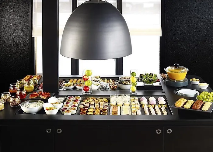 Отель Brit Confort Nancy Люневиль