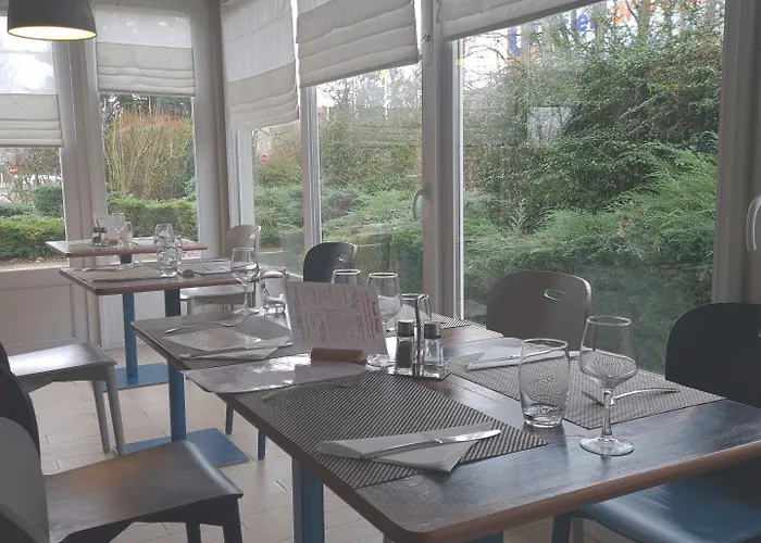 Отель Brit Confort Nancy Люневиль