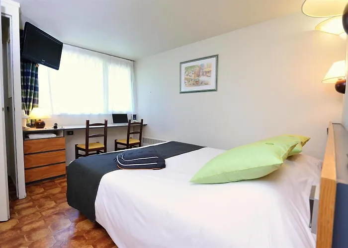 Отель Brit Confort Nancy Люневиль